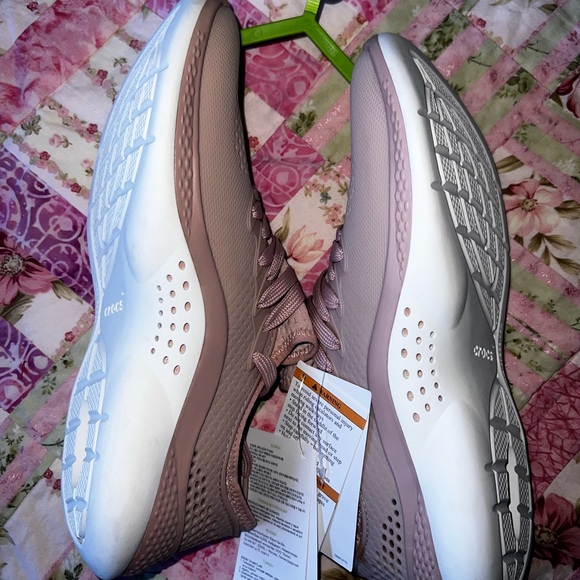 LiteRide Crocs - Picture 7 of 7